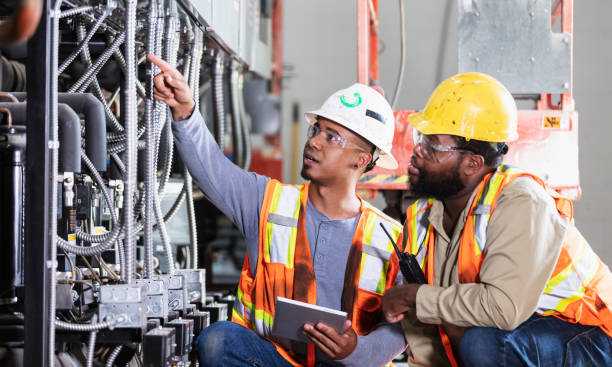 Best Emergency Electrical Repair  in Oaklawn Sunview, KS